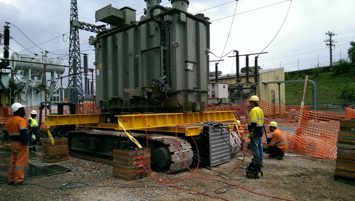 Durapac Hydraulic: DANGER (Overhead) High Voltage! | Specialised Force